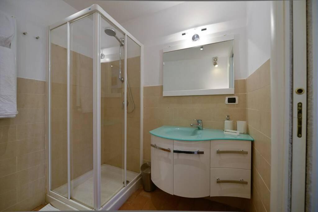 Ibernesi - Charming Apartment At The Roman Forums Zewnętrze zdjęcie